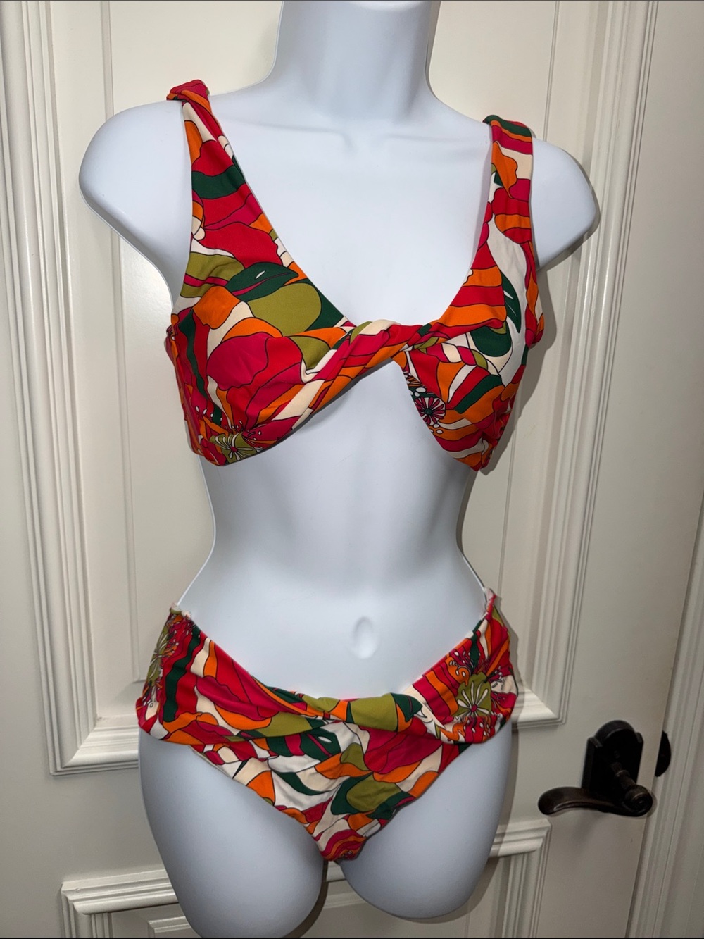 devon windsor elsa scarlett printed bikini swim teisted floral